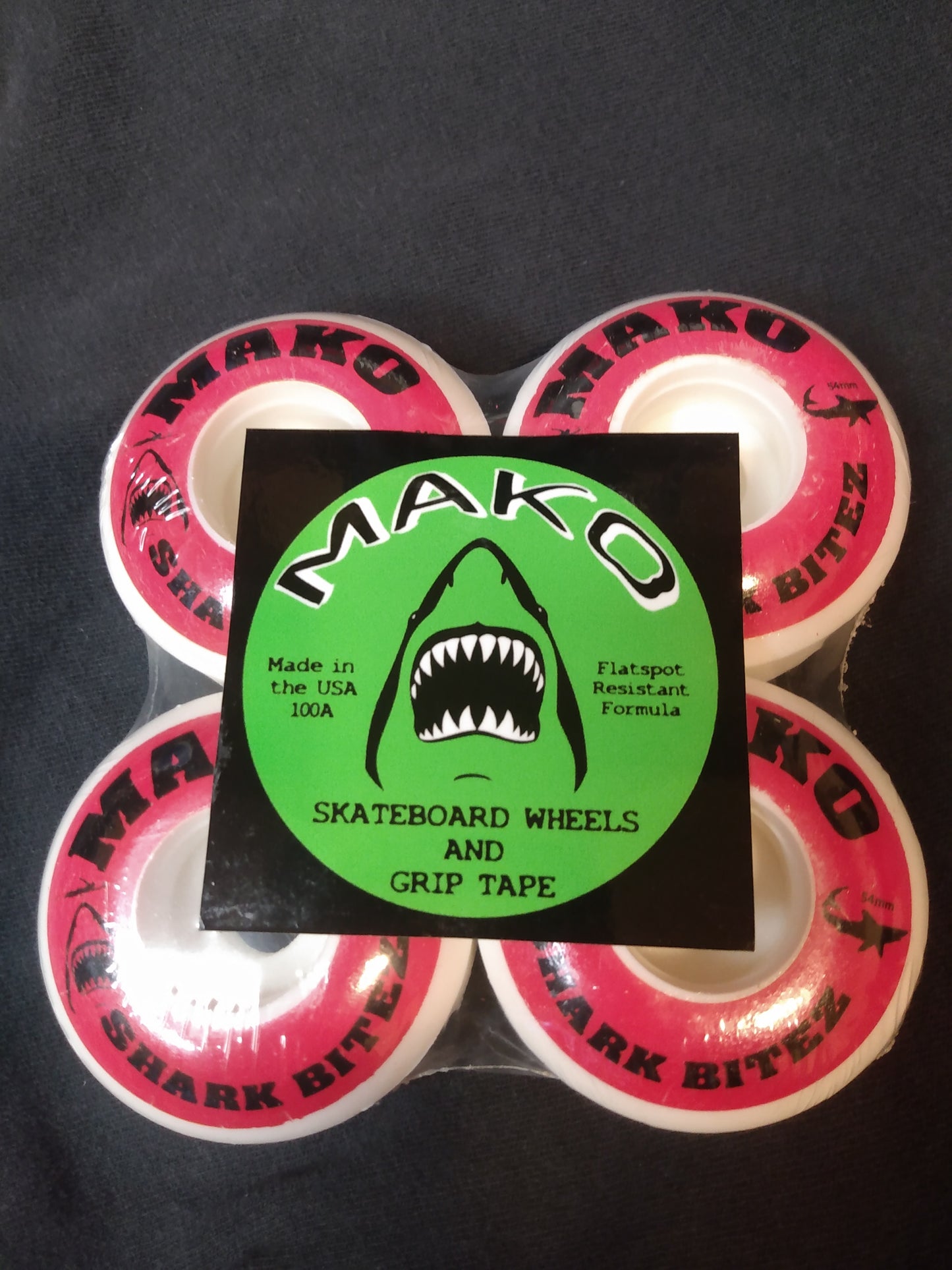 54mm Skateboard Wheels 100a Flat Spot Resistant Mako Shark Bitez